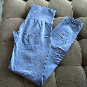 NVGTN Original contour legging. Size small.